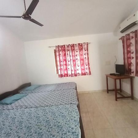 Sera'S Guest House Бага Экстерьер фото